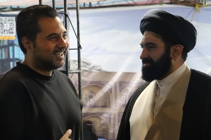تصاویر/ استمرار فعالیت‌های قرارگاه خدمت رسانی مدرسه علمیه قرآنی قائد شهید امام خامنه‌ای ارومیه