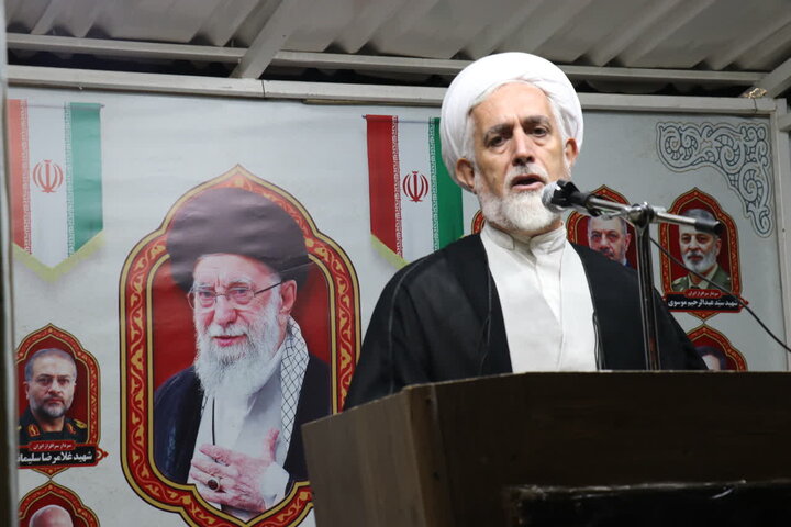 تصاویر/ استمرار حضور مردمی در حمایت از نظام اسلامی در شهر نوشین شهر
