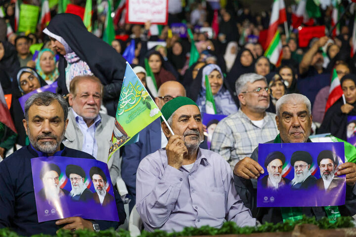 تصاویر/ اجتماع لبیک یا امام در بوشهر