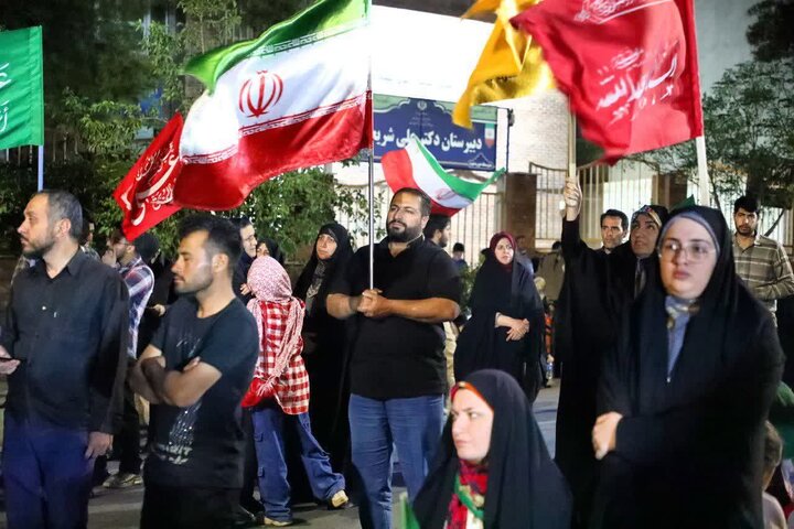تصاویر/ اجتماع مردمی «شب‌های اقتدار» در آستانه عید با سعادت غدیر خم در سمنان