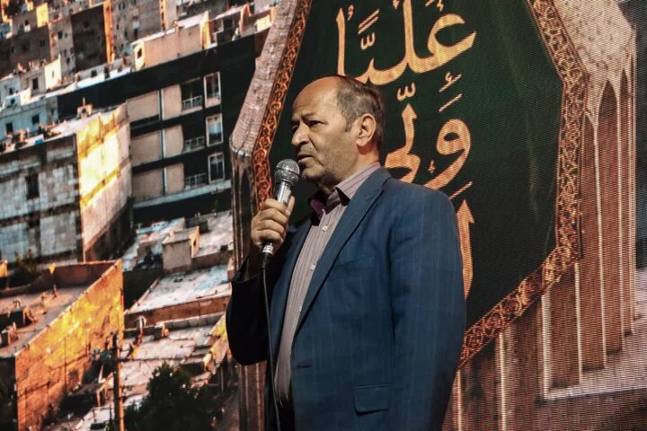 تصاویر/اجتماع مردم ولایت مدار شهرستان ورامین در میدان امام خمینی ره