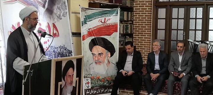تصاویر /  برگزاری مراسم باشکوه گرامیداشت ارتحال امام خمینی (ره) و مقام شامخ شهدا در شهرستان اسکو