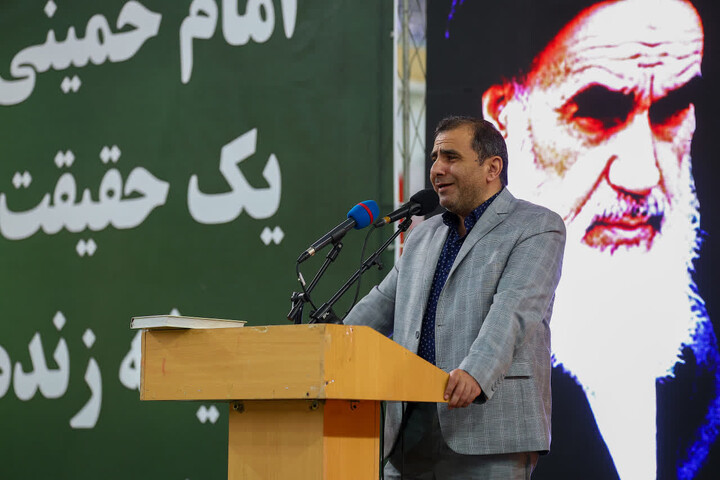 تصاویر / مراسم گرامیداشت ارتحال حضرت امام خمینی(ره) و قیام ۱۵ خرداد در تبریز