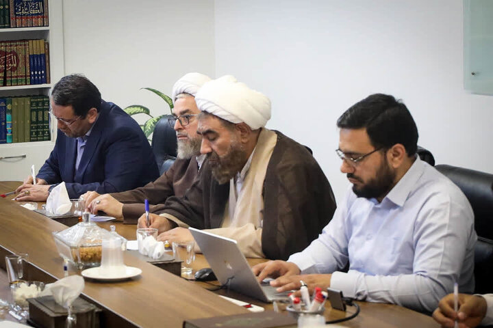 تصاویر /سی و نهمین جلسه قرارگاه مردمی رهبر شهید برگزار شد