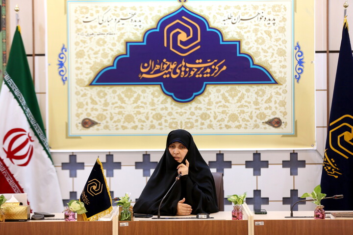تصاویر/ نمایشگاه «بانوی پیشرو»