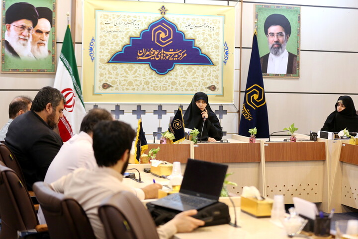 تصاویر/ نمایشگاه «بانوی پیشرو»