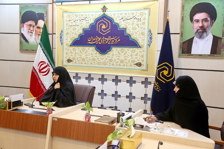 تصاویر/ نمایشگاه «بانوی پیشرو»