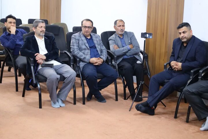 تصاویر/ دیدار روسای اتحادیه های صنفی و انجمن اسلامی مازندران با نماینده ولی فقیه در استان