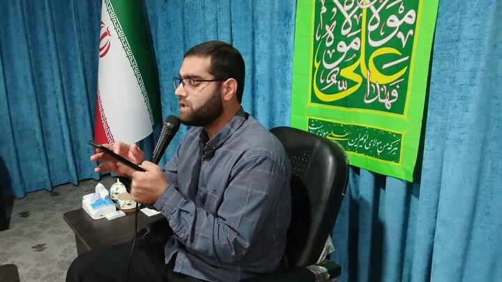 تصاویر/ مراسم گرامیداشت عید سعید غدیر خم و ارتحال ملکوتی امام خمینی (ره) در دفتر امام جمعه دابودشت