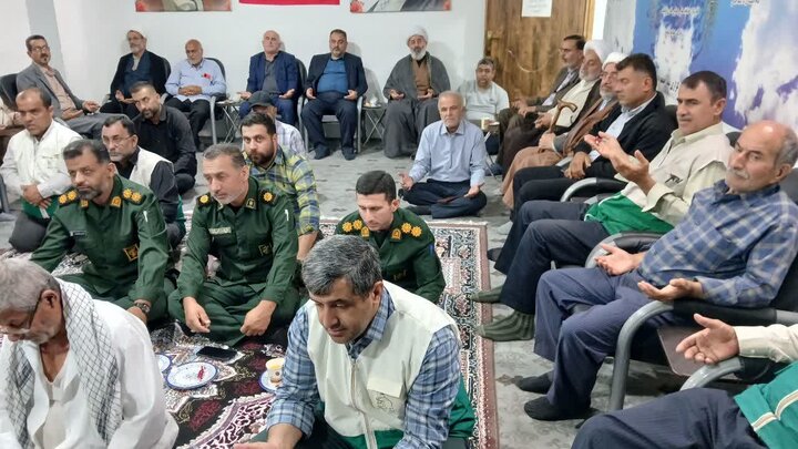 تصاویر/ مراسم گرامیداشت عید سعید غدیر خم و ارتحال ملکوتی امام خمینی (ره) در دفتر امام جمعه دابودشت