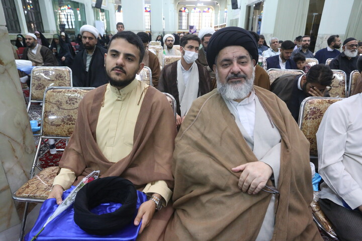 تصاویر/ آیین عمامه گذاری طلاب حوزه علمیه اصفهان