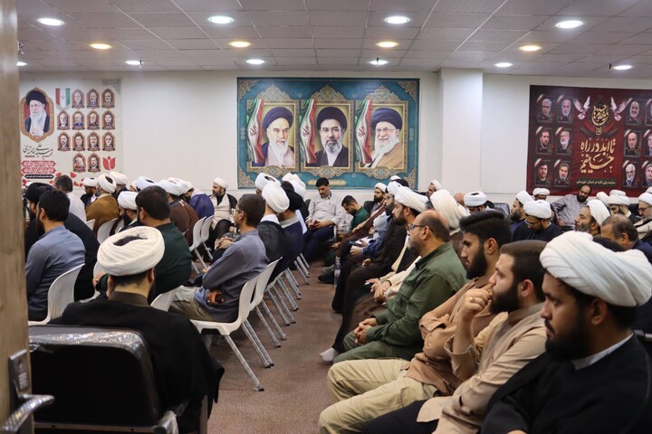 آیین تجلیل از طلاب جهادی جنگ تحمیلی رمضان در استان خوزستان