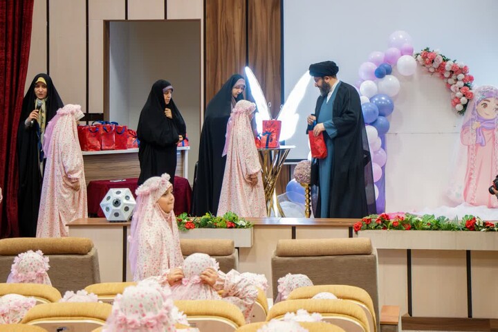 تصاویر | جشن تکلیف دخترانِ مدرسه امام حسن مجتبی علیه‌السلام زنجان
