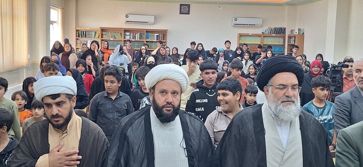 گزارش تصویری/ تجلی مهر علوی در یاسوج؛ دیدار چهره‌به‌چهره مقامات ارشد کهگیلویه و بویراحمد با ۱۵۰ دانش‌آموز یتیم