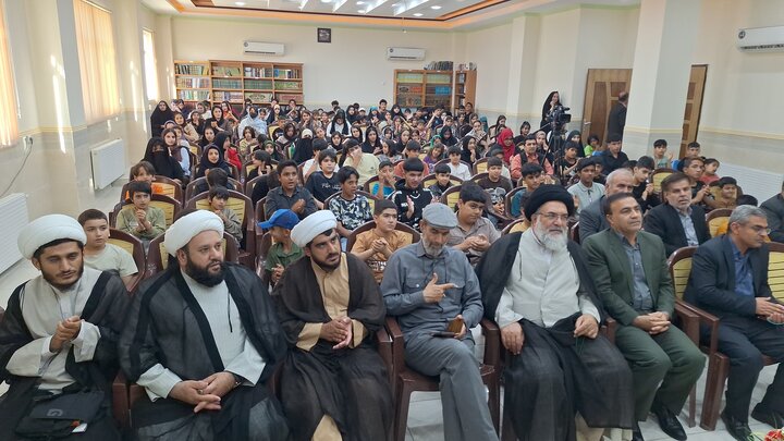 گزارش تصویری/ تجلی مهر علوی در یاسوج؛ دیدار چهره‌به‌چهره مقامات ارشد کهگیلویه و بویراحمد با ۱۵۰ دانش‌آموز یتیم