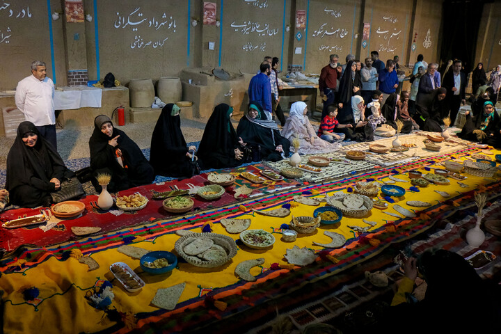 تصاویر/ جشنواره فرهنگی اقوام و عشایر«یک وطن، بیعت هزار فرهنگ با رهبری»