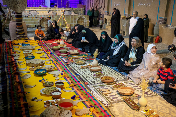 تصاویر/ جشنواره فرهنگی اقوام و عشایر«یک وطن، بیعت هزار فرهنگ با رهبری»