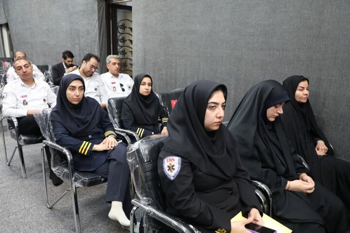 تصاویر / نماینده ولی‌فقیه در استان سمنان در دیدار با رئیس اورژانس کشور