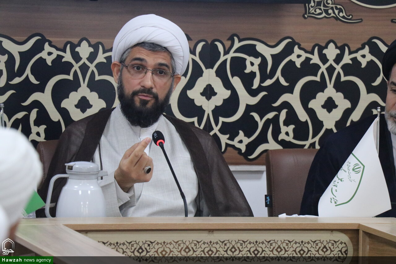 اصلاح و تربیت در پرتو « تکریم» است