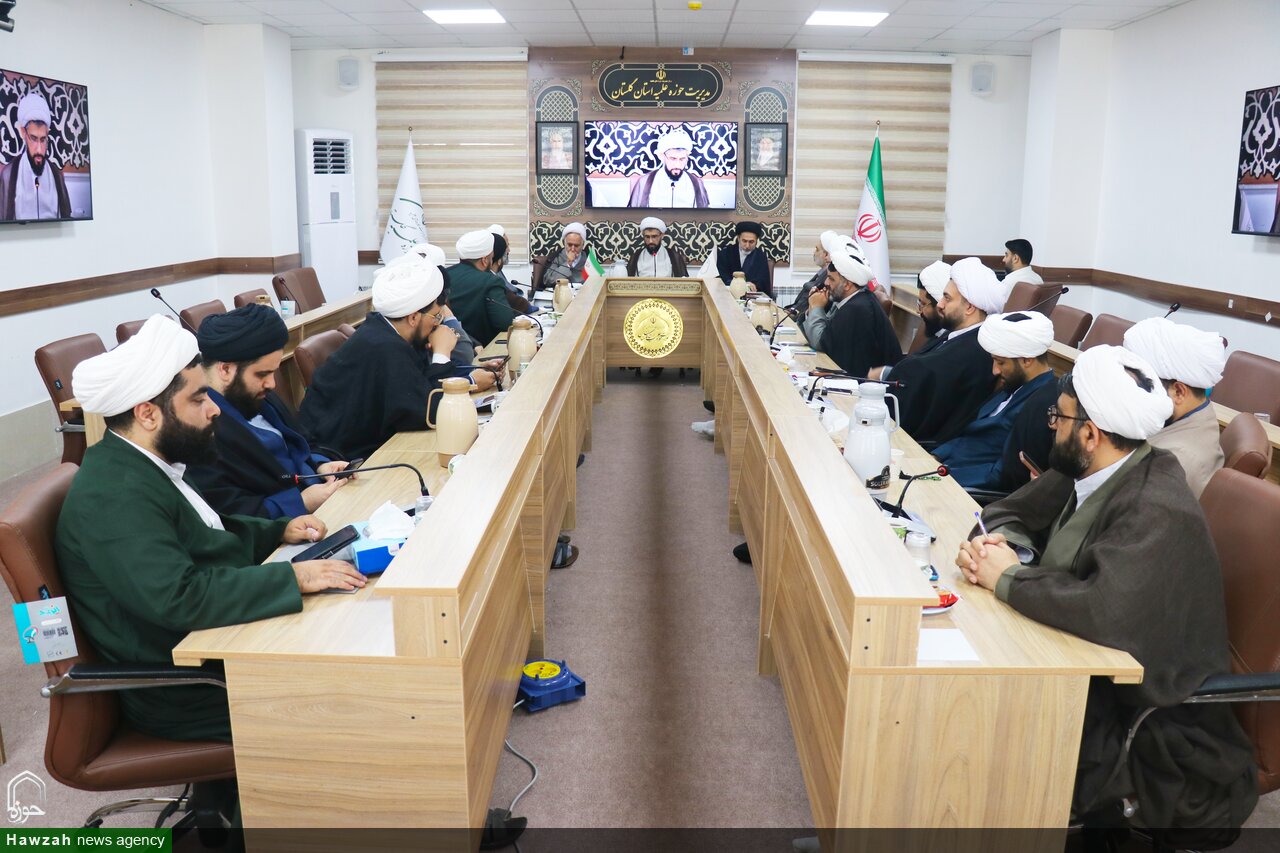 تصاویر / نشست تخصصی مبلغین فرهنگی زندان ها و کانون تربیتی گلستان
