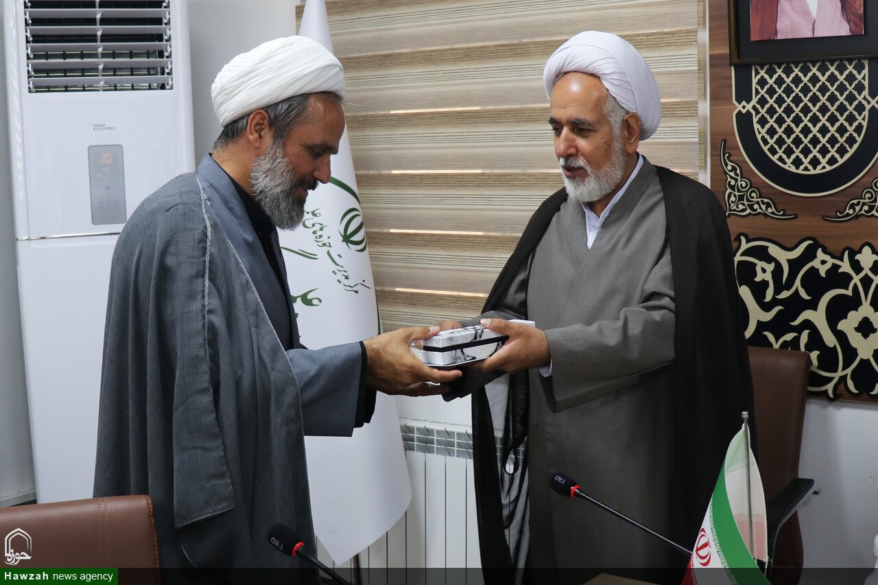 تصاویر / نشست تخصصی مبلغین فرهنگی زندان ها و کانون تربیتی گلستان