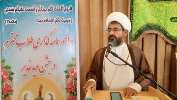   ۱۲ طلبه و فاضل حوزوی چهارمحال و بختیاری به لباس مقدس روحانیت ملبس شدند