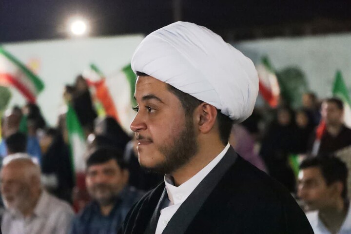 تصاویر | عمامه گذاری طلاب کنگان در عید غدیر
