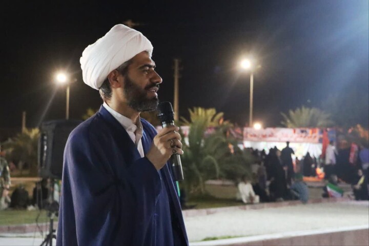 تصاویر | عمامه گذاری طلاب کنگان در عید غدیر