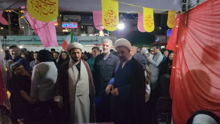 تصاویر/ مراسم یک کیلومتری جشن بزرگ عید غدیر در  رباط کریم