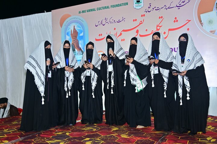تصاویر/ شہر لکھنؤ میں سینکڑوں بچوں اور بچیوں نے منایا جشنِ تکلیف