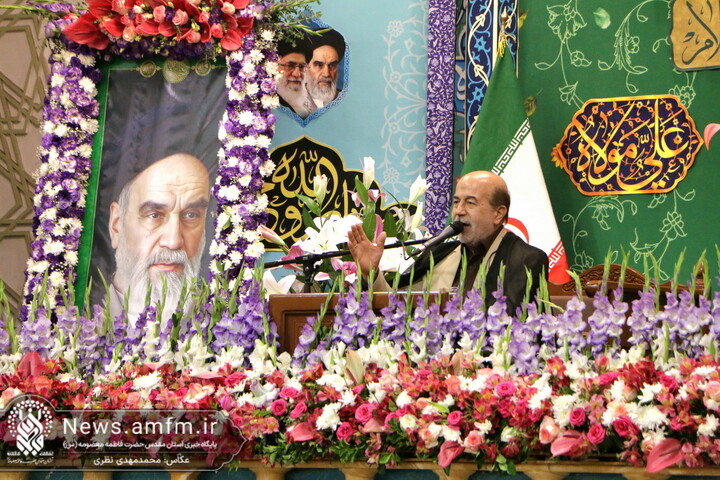 تصاویر/ جشن باشکوه شب عید سعید غدیر در حرم مطهر بانوی کرامت