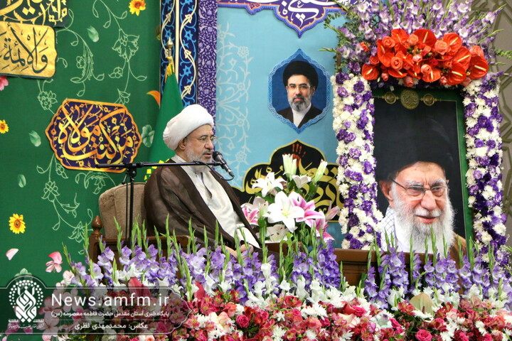 تصاویر/ جشن باشکوه شب عید سعید غدیر در حرم مطهر بانوی کرامت
