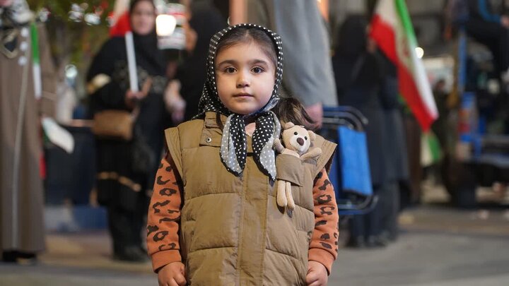 تصاویر/ نود و پنجمین شب از حماسه مردم خوی در حمایت از نظام اسلامی