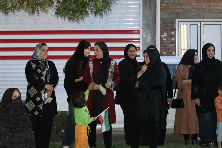 تصاویر/ جشن غدیر در محلات نقده به همت مدرسه علمیه این شهرستان