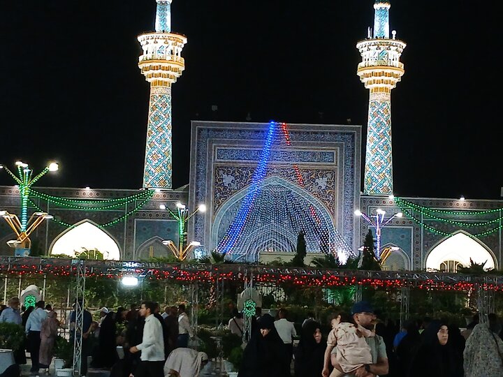 تصاویر/ حرم مطهر رضوی در شب عیدغدیر