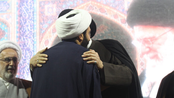 تصاویر/ حضور غدیری علما و مردم غیور قائمشهر