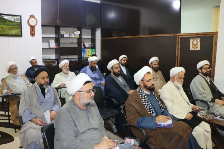 تصاویر/ دوره توجیهی دبیران امور مساجد استان های شمال و شمال شرق ایران