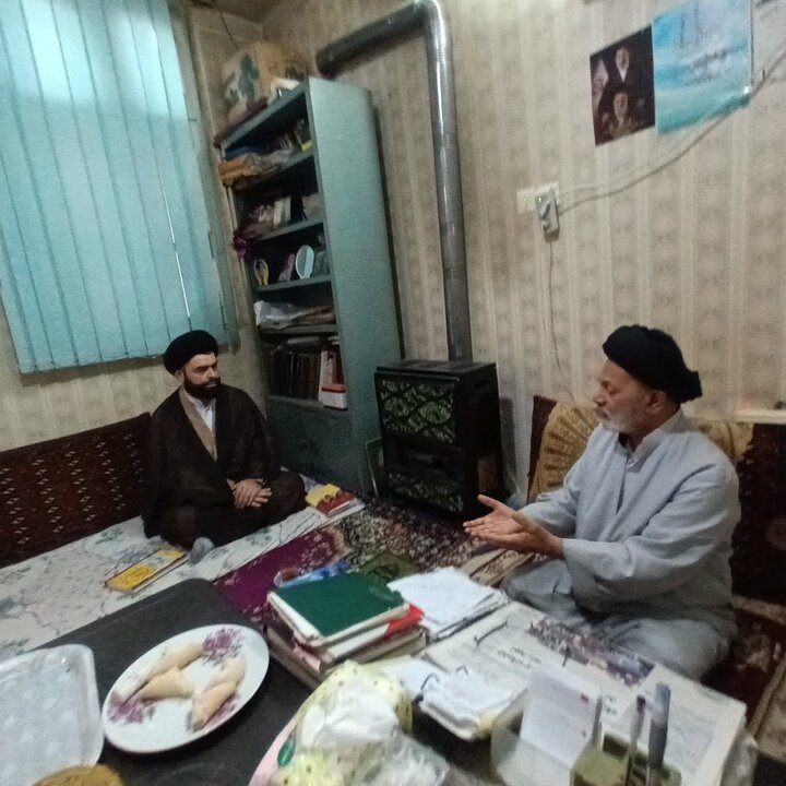 تصاویر/ تکریم روحانیون معمر سادات در شهرستان آمل