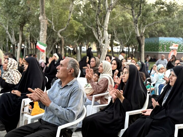 تصاویر/سومین روز از فعالیت طلاب مدرسه علمیه تخصصی ریحانه‌النبی اراک در موکب عید غدیر