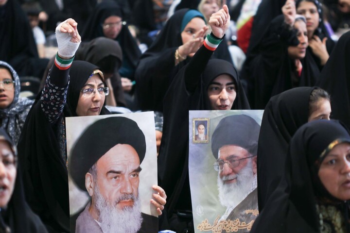 تصاویر| مراسم ارتحال امام خمینی(ره) در بیرجند