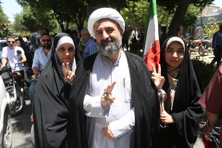 تصاویر/ مهمانی کیلومتری غدیر در اصفهان