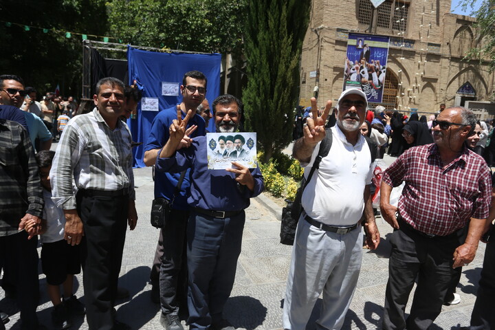 تصاویر/ مهمانی کیلومتری غدیر در اصفهان