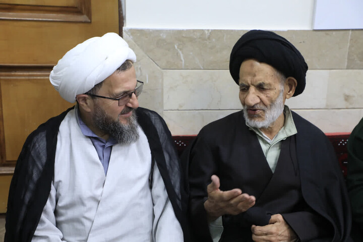 تصاویر| جشن عید غدیر در دفتر نماینده ولی فقیه در خراسان جنوبی