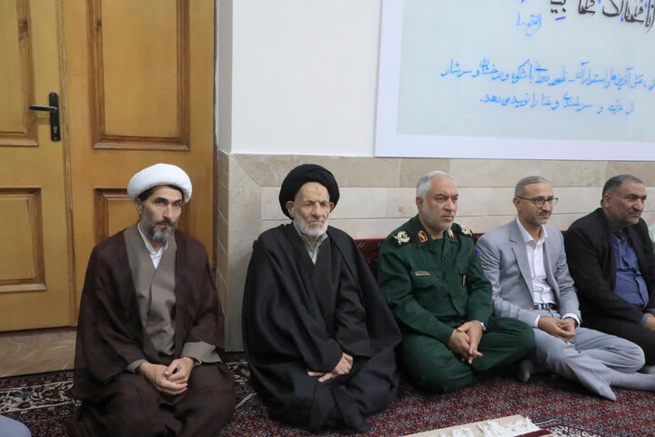 تصاویر| جشن عید غدیر در دفتر نماینده ولی فقیه در خراسان جنوبی