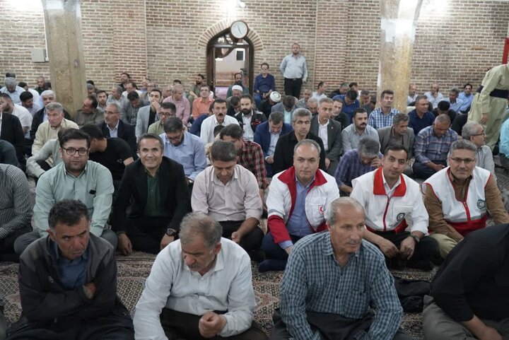 تصاویر/ آیین سالگرد ارتحال ملکوتی حضرت امام خمینی (ره) در مسجد جامع مهاباد