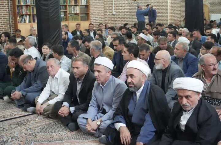 تصاویر/ آیین سالگرد ارتحال ملکوتی حضرت امام خمینی (ره) در مسجد جامع مهاباد