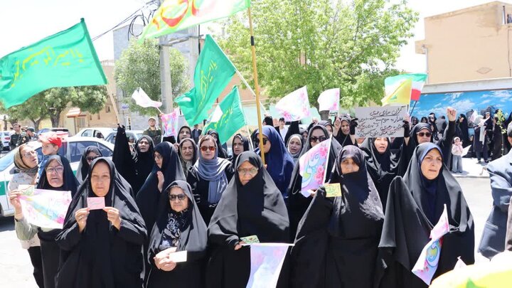 تصاویر/ راهپیمایی بیعت با ولایت و امامت در تکاب