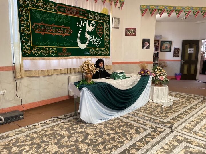 تصاویر/ مراسم جشن عید غدیر خم در مدرسه علمیه فاطمیه نقده