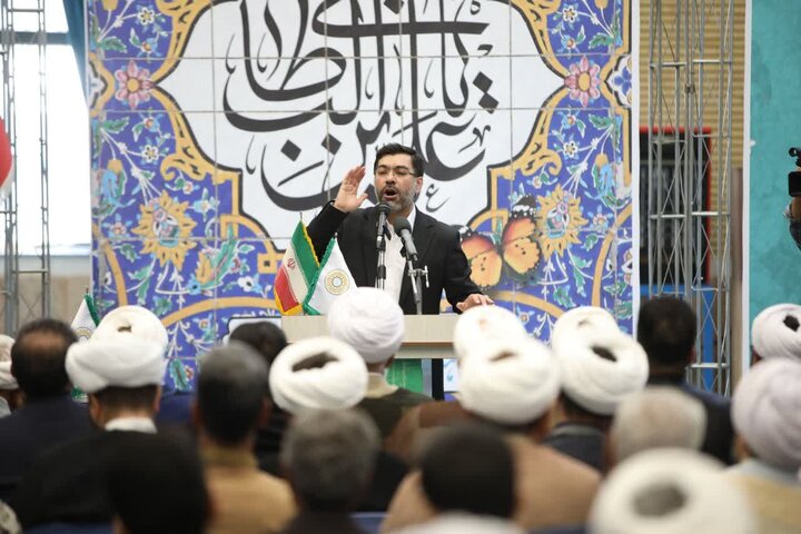 تصاویر/ دیدار عمومی و تجلیل از سادات گرانقدر به مناسبت عید سعید غدیر خم در شهرستان ارومیه