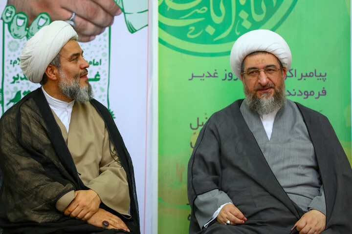 تصاویر | حضور نماینده ولی فقیه در استان آذربایجان شرقی در مسجد امیرالمومنین (ع)  تبریز